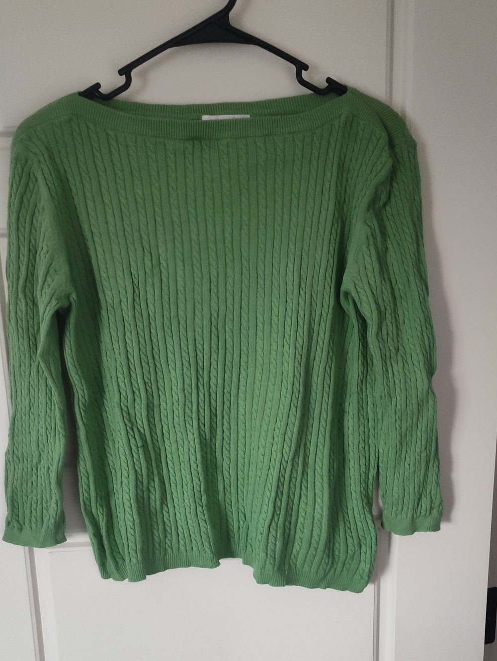 Jones New York Green Boatneck Cable Knit Sweater